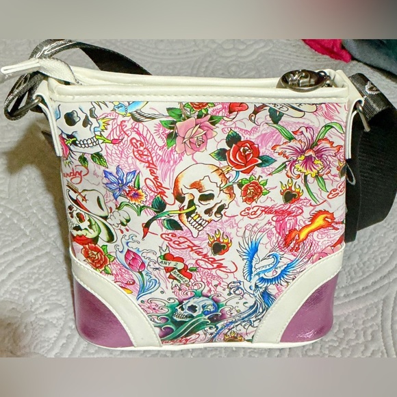 Ed Hardy White and Pink Crossbody Bag - Picture 2 of 10